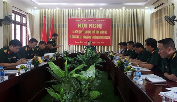 Định hướng hoạt động đối với Đảng ủy Quân sự quận Long Biên