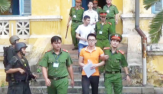 Chặn đứng, đập tan âm mưu các tổ chức mới chống phá Việt Nam - Bài 2: Lật tẩy những trò lừa đảo đê hèn, bất nhân