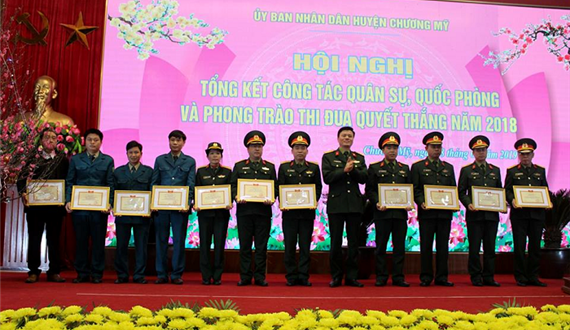 Rạng ngời nét đẹp người chiến sĩ Thủ đô