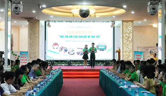 Diễn đàn “Trẻ em với các vấn đề về trẻ em”
