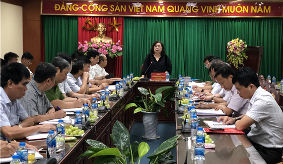 Chủ tịch HĐND Thành phố Nguyễn Thị Bích Ngọc kiểm tra thực hiện Chương trình 07-Ctr/TU tại quận Hoàng Mai