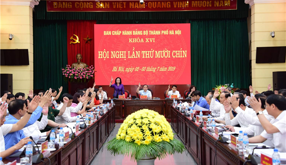 Khai mạc Hội nghị lần thứ mười chín Ban Chấp hành Đảng bộ thành phố Hà Nội: Xem xét, cho ý kiến nhiều nội dung quan trọng