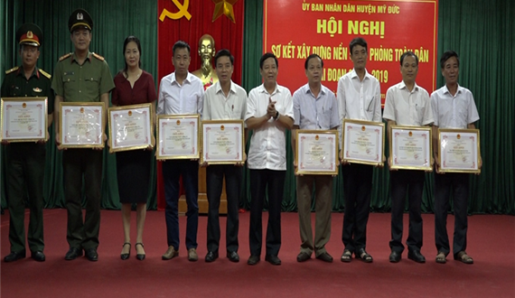 Huyện Mỹ Đức: Sơ kết công tác xây dựng nền quốc phòng toàn dân giai đoạn 2009-2019