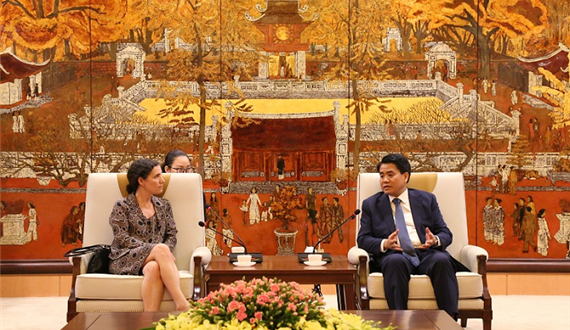 Hà Nội tăng cường hợp tác với Uruguay trong phát triển công nghệ thông tin, giao lưu văn hóa, thể thao