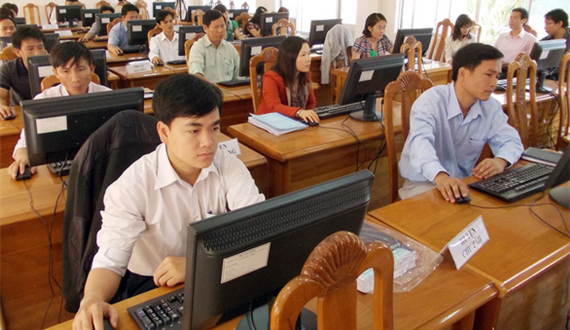 Thông báo danh sách phòng thi, nội quy thi phỏng vấn vòng 2 kỳ thi tuyển công chức các cơ quan Đảng, Mặt trận Tổ quốc và các tổ chức chính trị - xã hội Thành phố