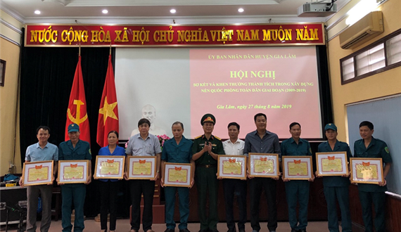 Huyện Gia Lâm sơ kết 10 năm xây dựng nền quốc phòng toàn dân, giai đoạn 2009-2019