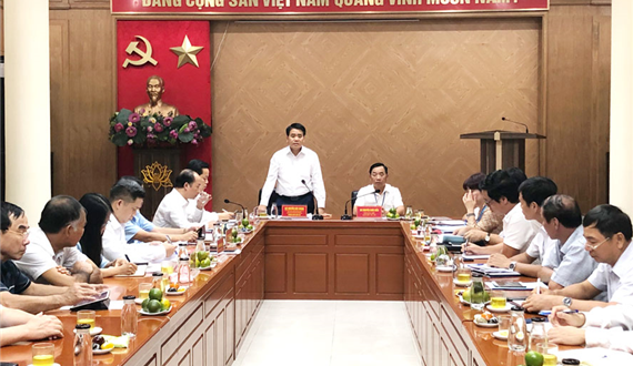 Rà soát, nghiên cứu mạnh dạn cắt giảm, bỏ những thủ tục hành chính không cần thiết