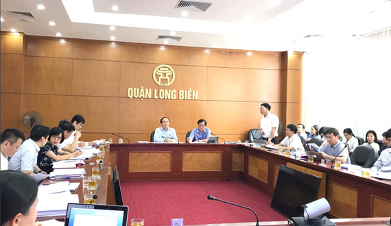 Thường trực HĐND Thành phố giám sát việc thực hiện các chỉ tiêu kế hoạch phát triển kinh tế - xã hội 5 năm 2016-2020 tại Long Biên