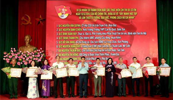 Gương sáng cựu chiến binh học tập và làm theo "Di chúc" của Chủ tịch Hồ Chí Minh