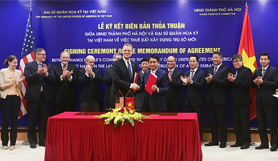 Ký kết biên bản thỏa thuận về việc thuê đất xây dựng trụ sở Đại sứ quán Hoa Kỳ mới tại Hà Nội