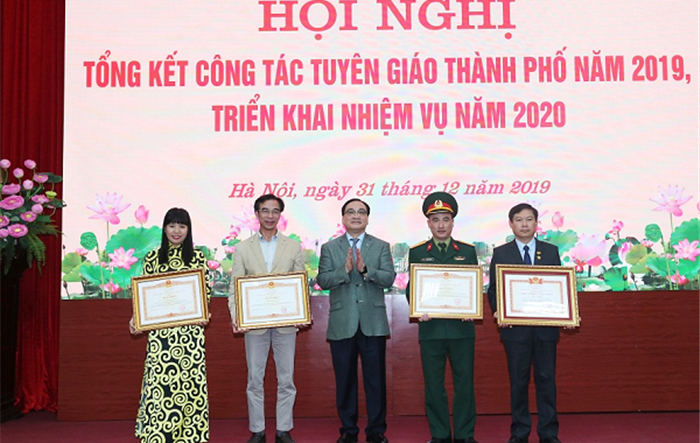 Người mẹ hiền thứ hai