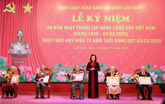 Quận Cầu Giấy kỷ niệm 90 năm Ngày thành lập Đảng Cộng sản Việt Nam