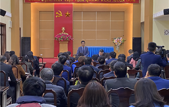 Huyện Sóc Sơn: Giao ban công tác phòng, chống dịch viêm phổi cấp  do chủng mới của vi rút corona gây ra