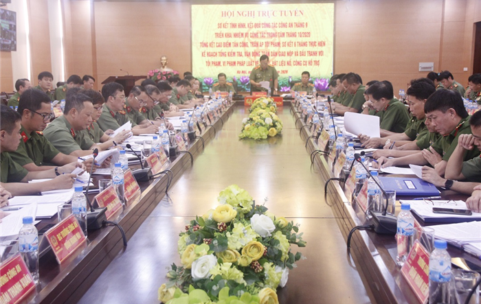 “Tập trung thực hiện các kế hoạch, phương án bảo đảm tuyệt đối an ninh, an toàn Đại hội lần thứ XIII của Đảng” 