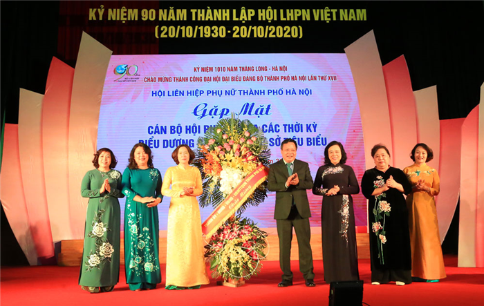 Hội Liên hiệp Phụ nữ Hà Nội: Biểu dương, khen thưởng cán bộ Hội và phụ nữ Thủ đô tiêu biểu