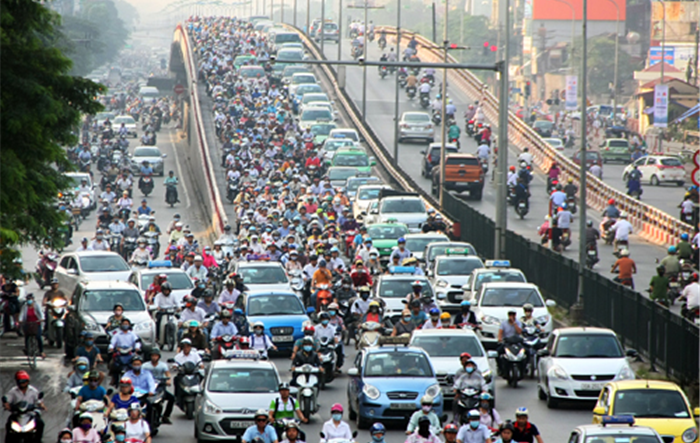 Giải quyết căn cơ, bền vững vấn đề ùn tắc giao thông và ô nhiễm môi trường