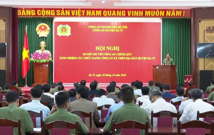 Sơ kết việc bố trí Công an chính quy đảm nhiệm các chức danh Công an xã, thị trấn