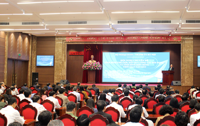 Hội nghị chuyên đề thông tin về công tác đối ngoại và tình hình Biển Đông