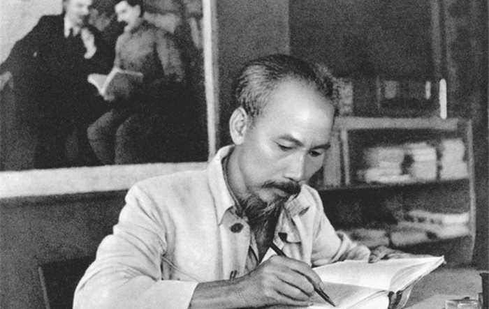 Tư tưởng Hồ Chí Minh về “lấy dân làm gốc” soi sáng công tác dân vận hiện nay