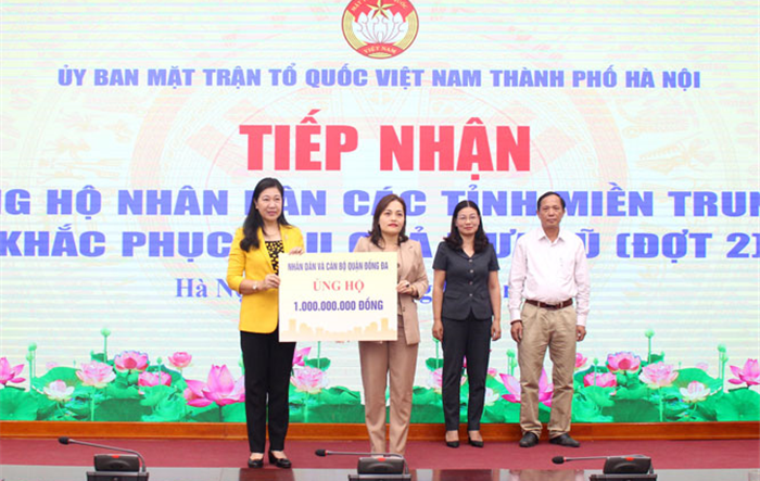 Thành phố Hà Nội tiếp nhận hơn 14,2 tỷ đồng ủng hộ miền Trung
