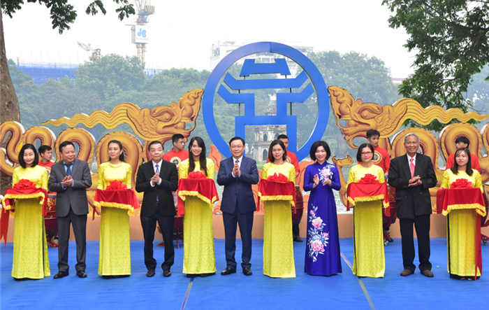 Khai mạc triển lãm ''Thăng Long - Hà Nội: Những dấu son lịch sử''