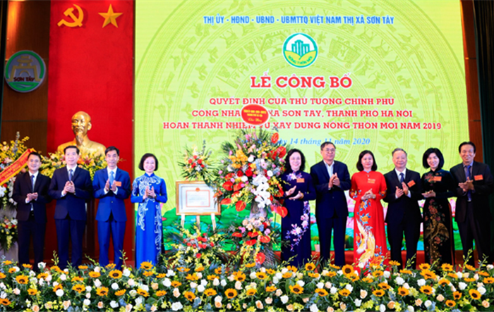 Thị xã Sơn Tây đón nhận Quyết định hoàn thành xây dựng nông thôn mới