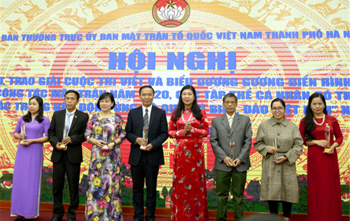 Thành phố Hà Nội tổ chức nhiều hoạt động có ý nghĩa kỷ niệm 90 năm Ngày truyền thống MTTQ Việt Nam