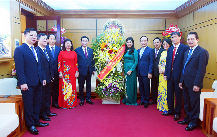 Lãnh đạo Thành phố chúc mừng Ủy ban Mặt trận Tổ quốc Việt Nam thành phố Hà Nội