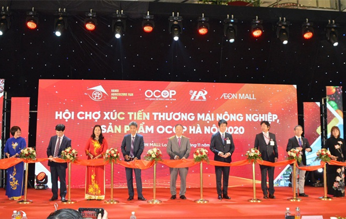 Khai mạc Hội chợ "Xúc tiến thương mại nông nghiệp, sản phẩm OCOP Hà Nội 2020” 