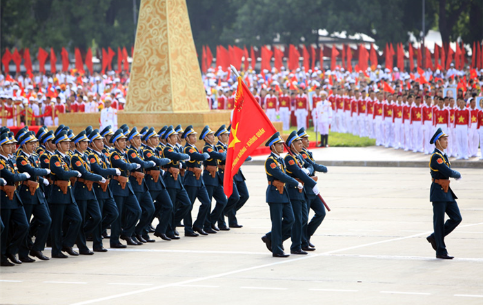 Vạch mặt những kẻ đòi “phi chính trị hóa” lực lượng vũ trang
