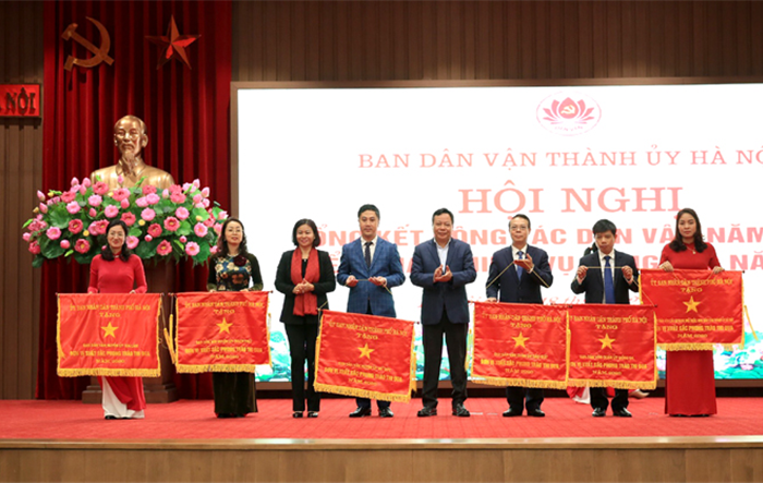 Phát huy vai trò công tác dân vận, mặt trận trong tạo đồng thuận của nhân dân