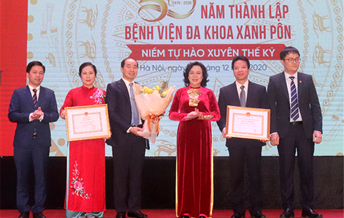 Bệnh viện Đa khoa Xanh Pôn kỷ niệm 50 năm Ngày thành lập