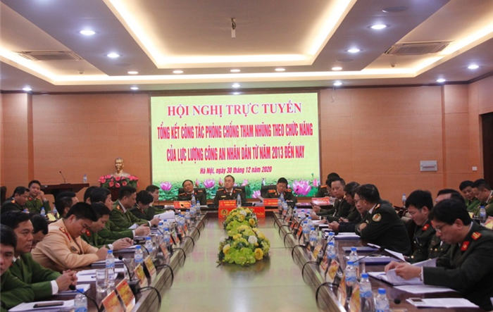 "Phòng ngừa, đấu tranh chống tham nhũng ngay trong nội bộ"