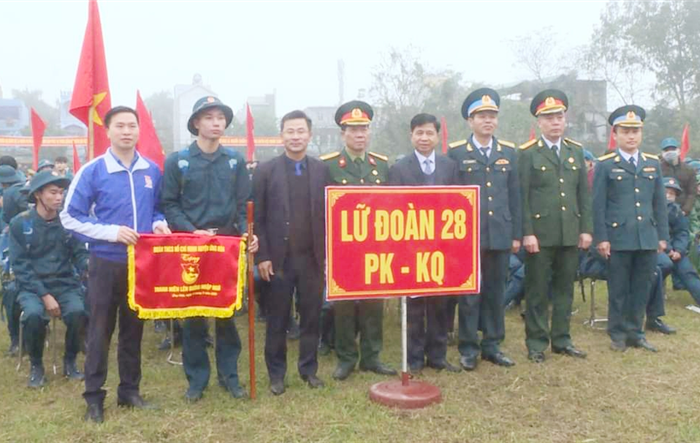 Huyện Ứng Hòa tưng bừng Ngày hội giao, nhận quân năm 2020