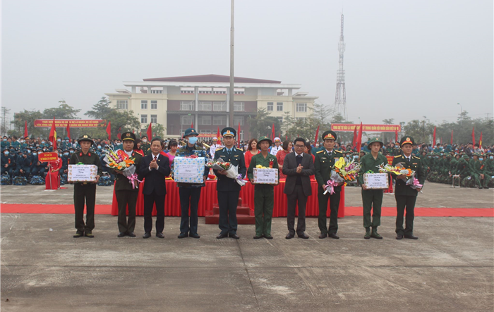 Huyện Mê Linh tổ chức Lễ giao, nhận quân năm 2020