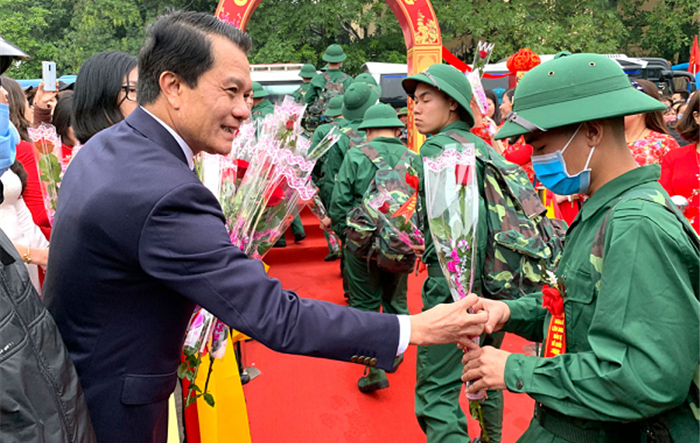 Lễ giao, nhận quân huyện Thường Tín năm 2020: Trang nghiêm, nhanh gọn, an toàn