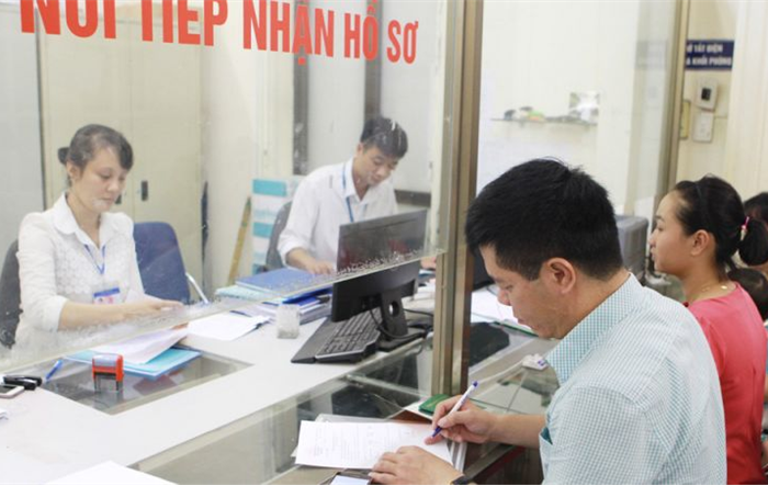 Chống “vi rút trì trệ” - Nhìn từ công tác cán bộ