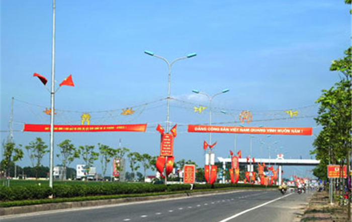 Tự hào đi lên dưới ngọn cờ vẻ vang của Đảng