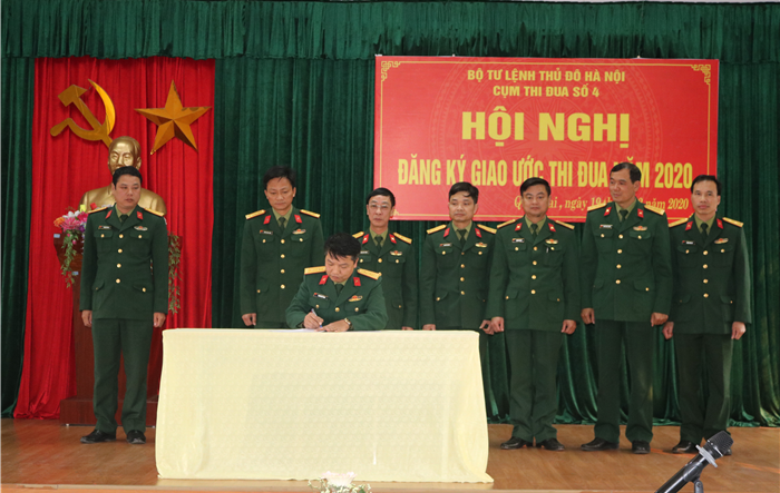 Cụm thi đua số 4 Bộ Tư lệnh Thủ đô ký giao ước thi đua 2020
