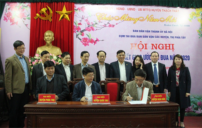 Cụm thi đua Ban Dân vận các huyện, thị ủy phía Tây Hà Nội ký kết giao ước thi đua năm 2020