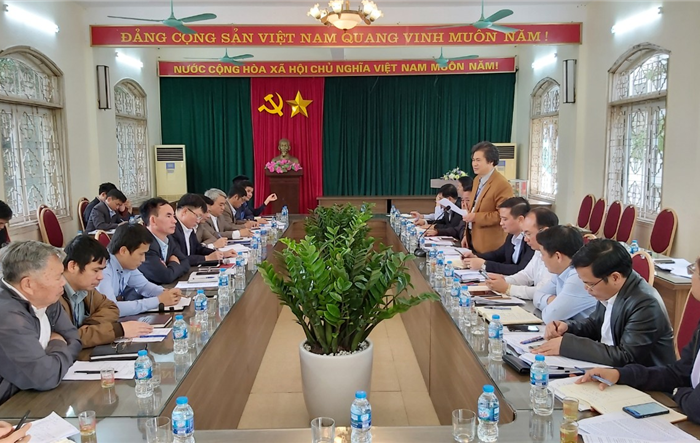 Bí thư Huyện ủy Đông Anh kiểm tra công tác chuẩn bị, tổ chức Đại hội Đảng các cấp tại xã Bắc Hồng 