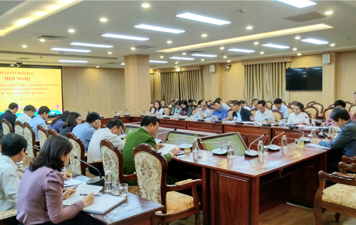 Đóng góp ý kiến vào dự thảo Báo cáo Chính trị trình Đại hội Đảng bộ huyện Hoài Đức lần thứ XXIV, nhiệm kỳ 2020-2025