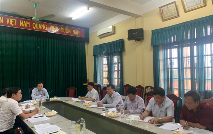 Phó Bí thư Thường trực Huyện ủy Sóc Sơn kiểm tra công tác chuẩn bị, tổ chức Đại hội Đảng bộ xã Phú Cường