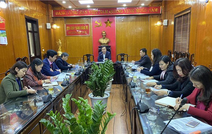 Họp Tổ biên tập Văn kiện Đại hội đại biểu Đảng bộ huyện Sóc Sơn  lần thứ XII, nhiệm kỳ 2020-2025