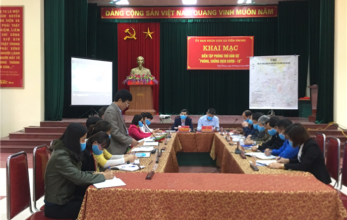 Lãnh đạo huyện Mê Linh chỉ đạo diễn tập phòng, chống dịch Covid-19