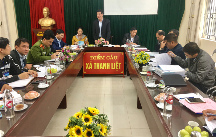 Bí thư Huyện ủy Thanh Trì kiểm tra công tác chuẩn bị, tổ chức Đại hội Đảng bộ xã Thanh Liệt