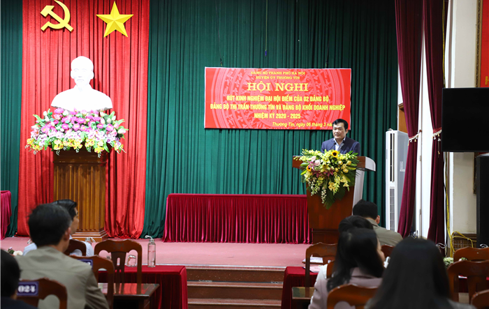 Huyện ủy Thường Tín rút kinh nghiệm công tác tổ chức Đại hội điểm nhiệm kỳ 2020-2025