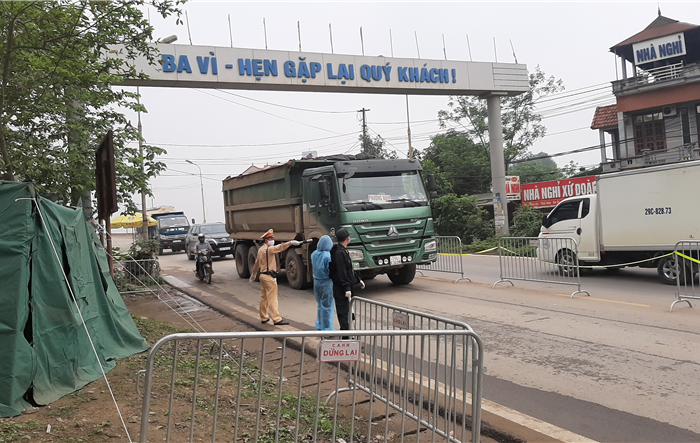 Huyện Ba Vì tiếp tục đẩy mạnh công tác kiểm tra, giám sát thực hiện phòng, chống dịch Covid -19