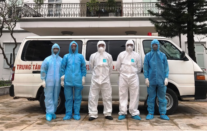 Âm thầm, lặng lẽ trong cuộc chiến chống "giặc" Covid-19