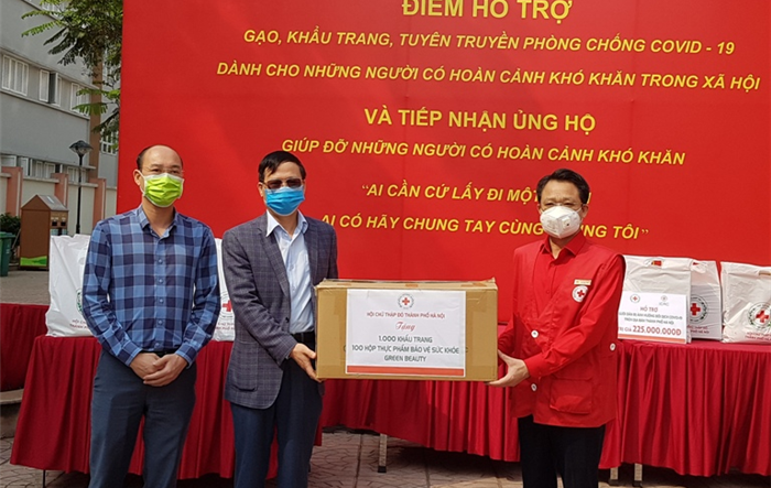 Chung tay giúp đỡ những hoàn cảnh khó khăn - Không để ai bị bỏ lại phía sau
